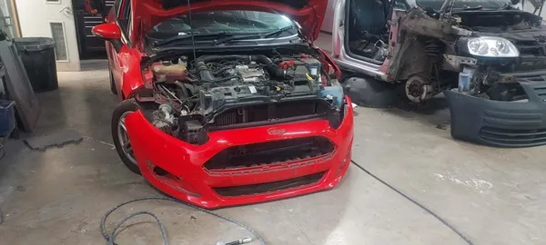 Workshop repair bay